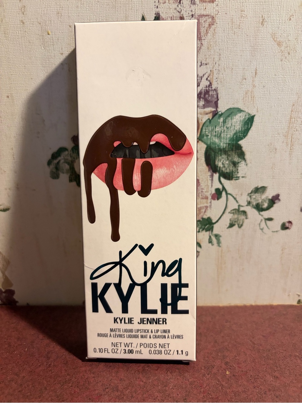 King Kylie lip kit brown